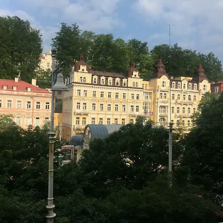 Residenz Emilia * Марианске-Лазне