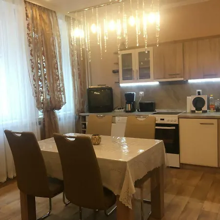 Residenz Emilia * 마리안스케 라즈네